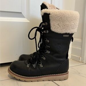 Louis Vuitton Black Winter Boots with Cream Fur